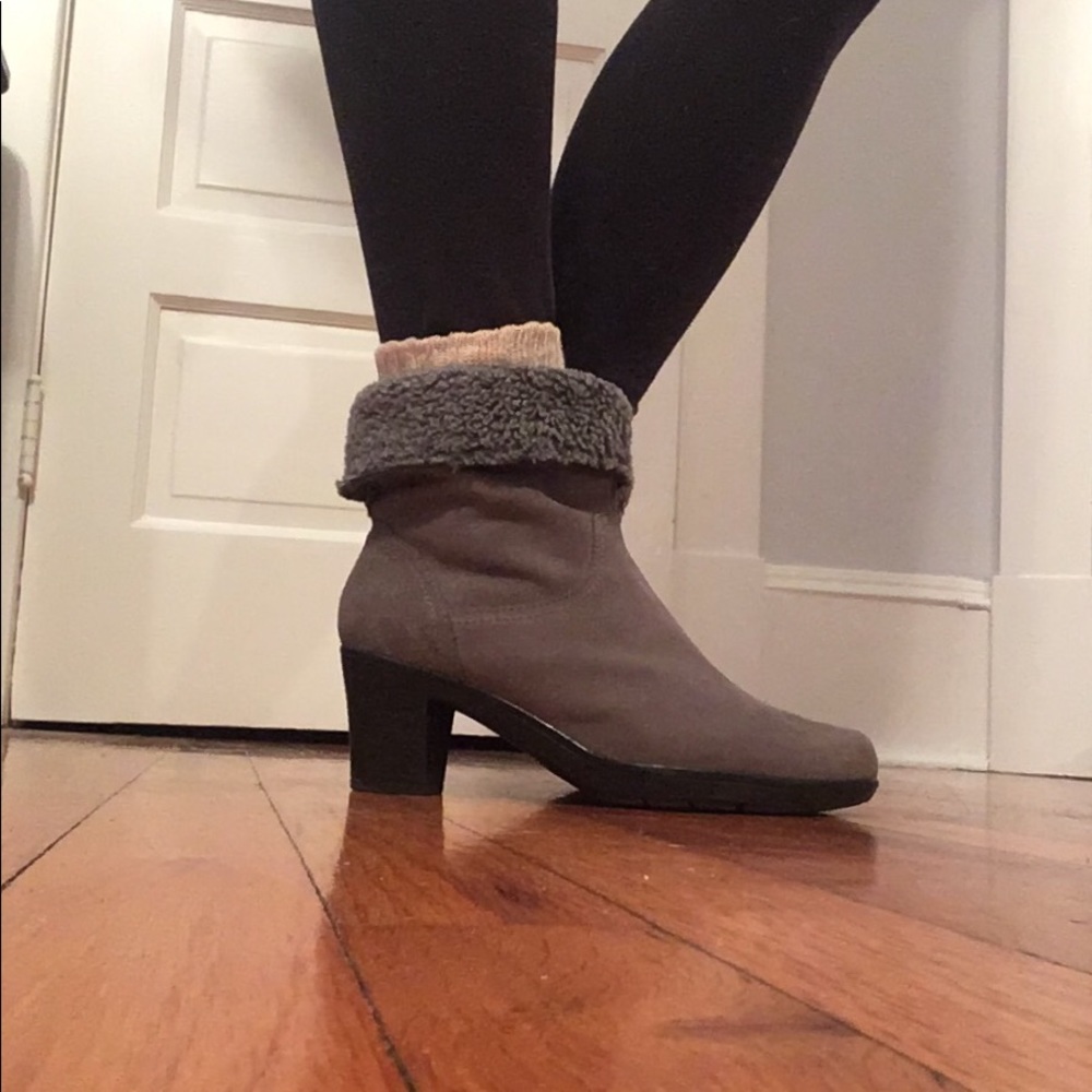 Clark’s bendable’s boots